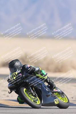 media/Nov-01-2025-CVMA (Sat) [[fc0f7531b8]]/Race 9-Amateur Supersport Middleweight/